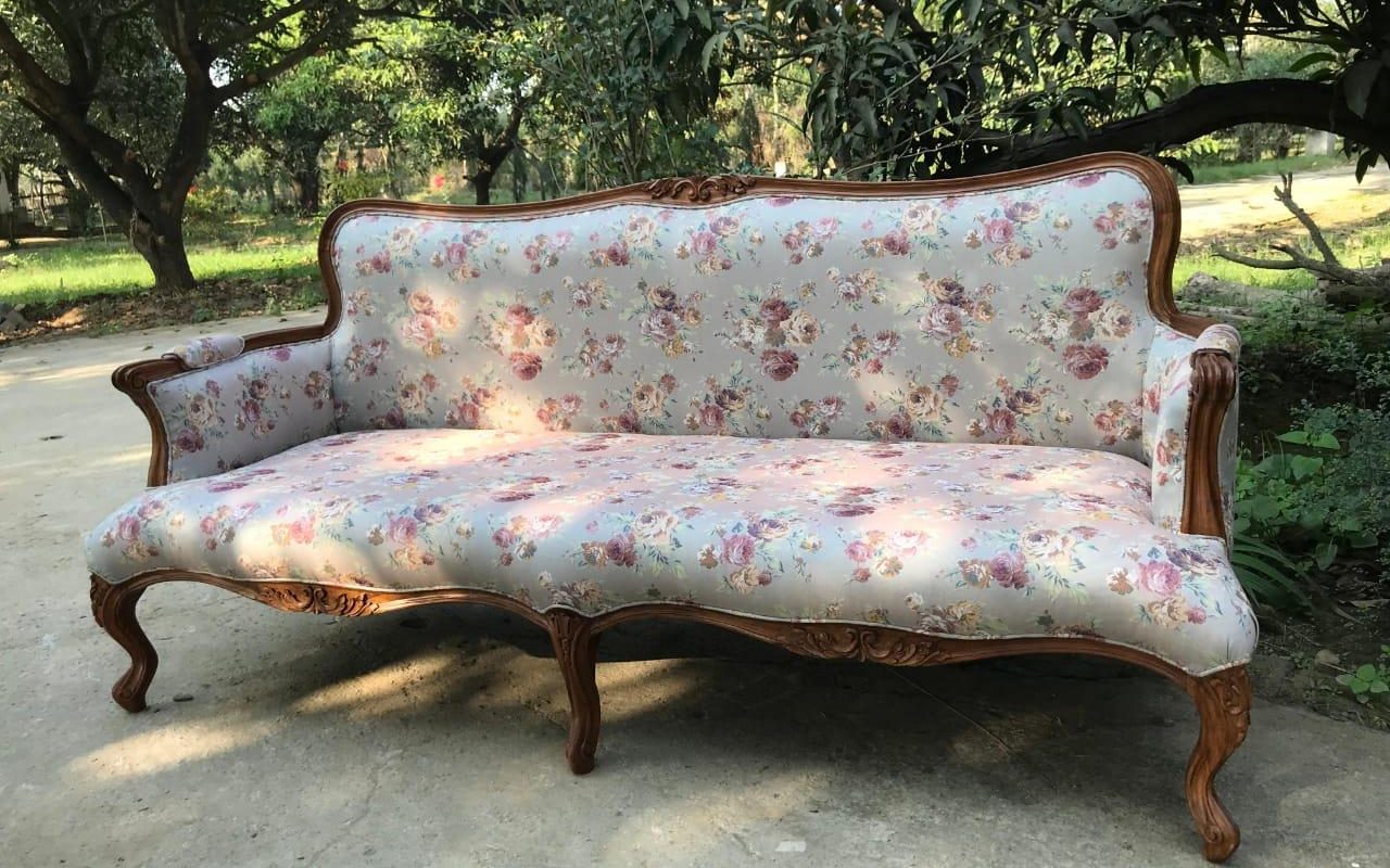 Louis XV style carved canape sofa in floral fabric
